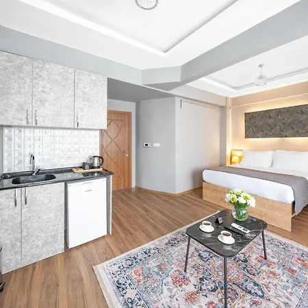 Ξενοδοχείο Stayhub 3*