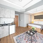Hotel Stayhub 3*
